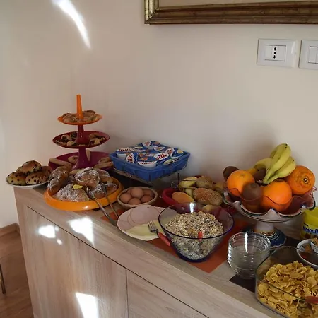 Bed & Breakfast Residenza Wagner 3*